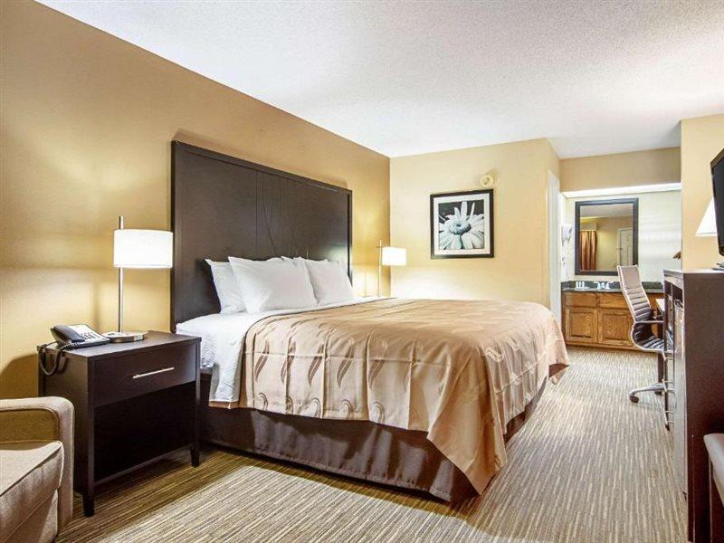 Quality Inn Thomaston Екстериор снимка