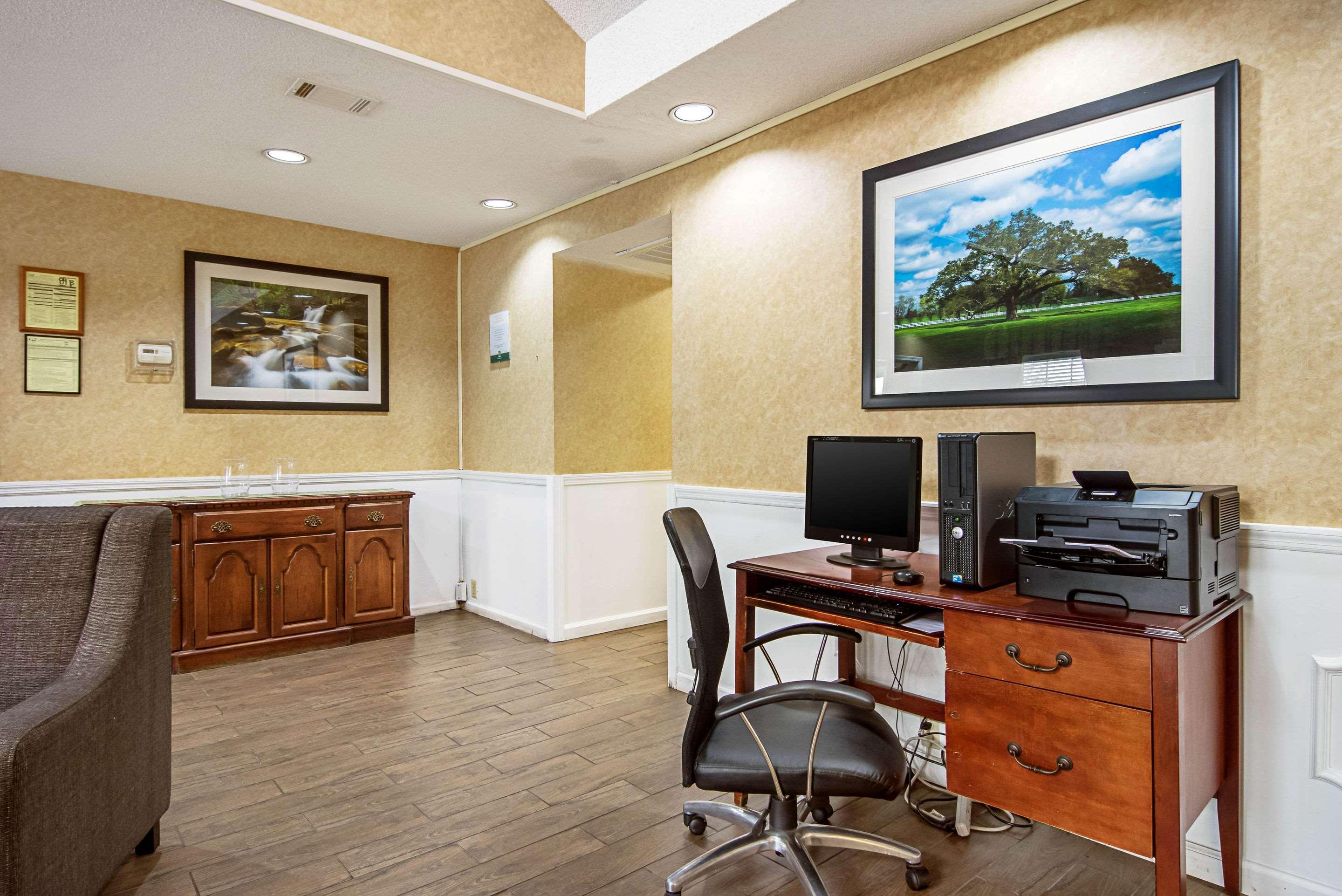 Quality Inn Thomaston Екстериор снимка